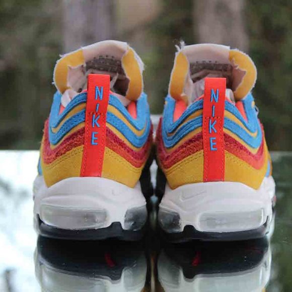 Nike Air Max 97 SE AMRC Running Club Men’s Size 10 - Picture 8 of 8